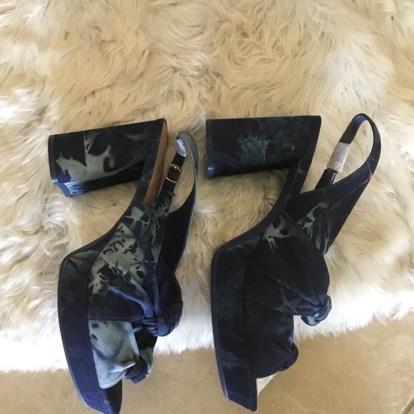 Aerosoles Shoes - Aerosoles demim Sandals size 12 New